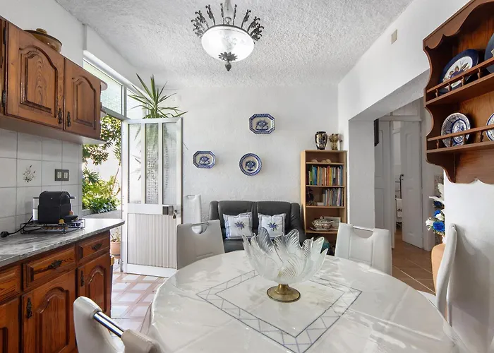 Vivenda Barros Sangalhos